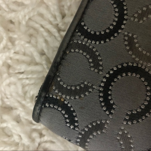 Coach Wristlet - Picture 5 of 7